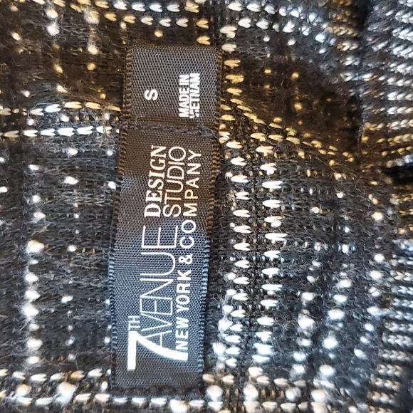 Boot Cut Pull On Pants New York and Company - Picture 3 of 10